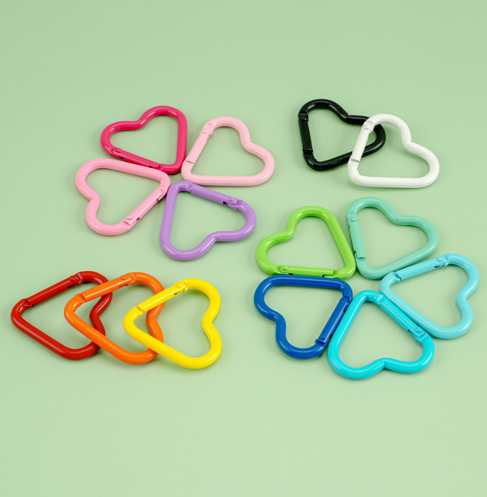 Cute Carabiner Keychain Clips heart Shape Carabiner Clip Aluminum Ring Climbing Clips